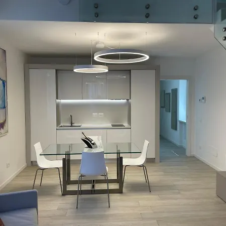 Queen Luxury Sanificato Ozono Apartment *