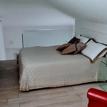 Queen Luxury Sanificato Ozono Verona